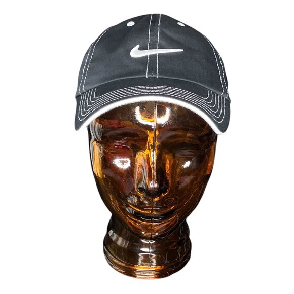 Nike Golf Men's‎ One Size Adjustable Black White Stitched Embroidered Hat Cap - Picture 1 of 7